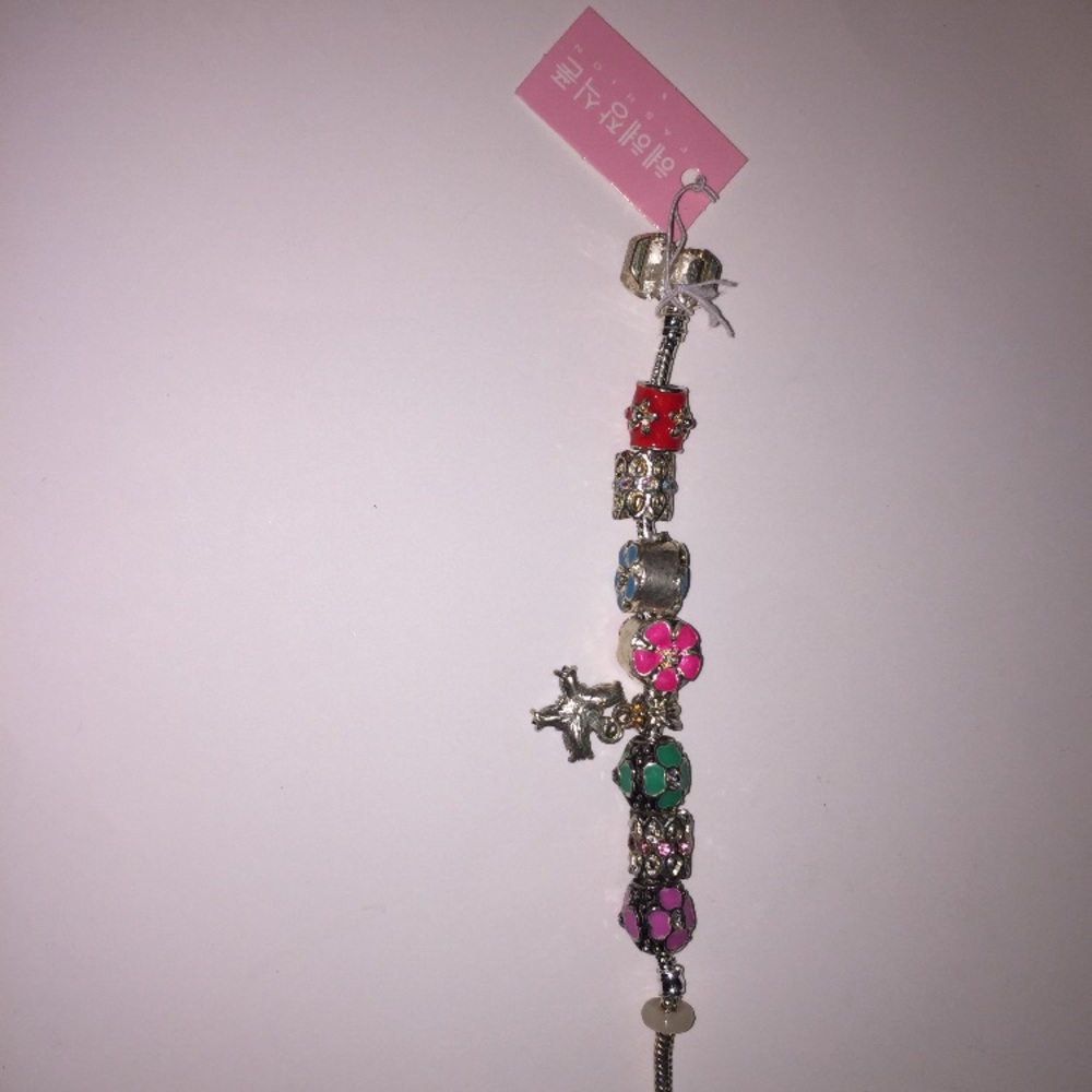 Cute Silver Flower Keychain